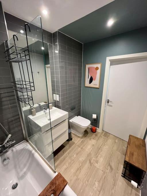 Apartament Elegant Chic Living: 1 Bed In Vibrant London Area Zewnętrze zdjęcie